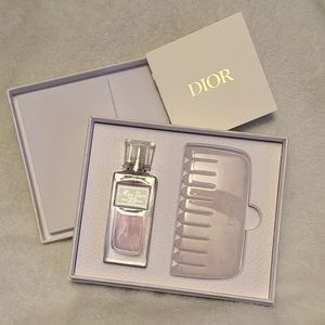 NIB Dior Gift Set - Miss Dior Hair Mist and Rose Quartz Comb